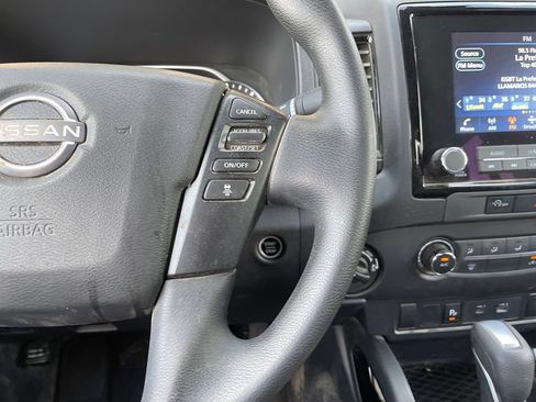 Certified 2023 Nissan Frontier SV w/ Midnight Edition Package AWD/4WD image 13