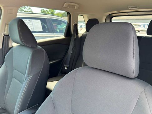 Used 2023 Nissan Rogue S FWD image 14
