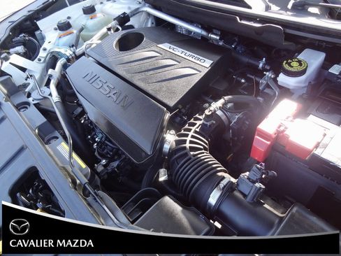 Used 2023 Nissan Rogue SL image 43