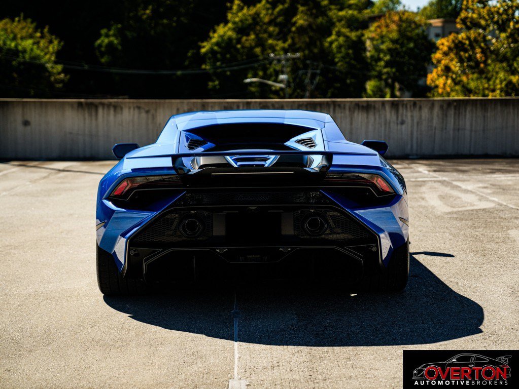 Used 2023 Lamborghini Huracan Tecnica RWD image 5