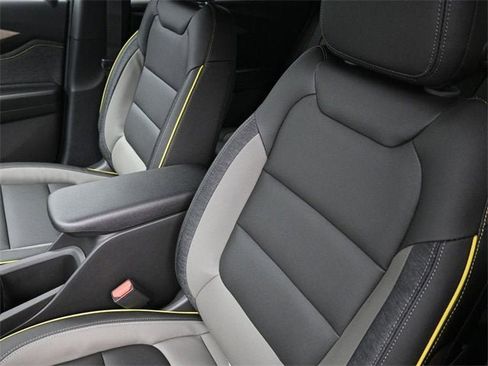 New 2026 Chevrolet TrailBlazer ACTIV w/ Driver Confidence Package image 17