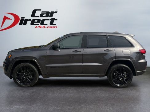 Used 2021 Jeep Grand Cherokee Laredo X AWD/4WD image 14