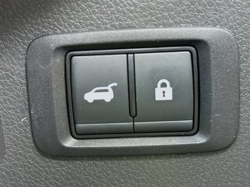 Used 2024 Mitsubishi Eclipse Cross SE AWD/4WD image 29