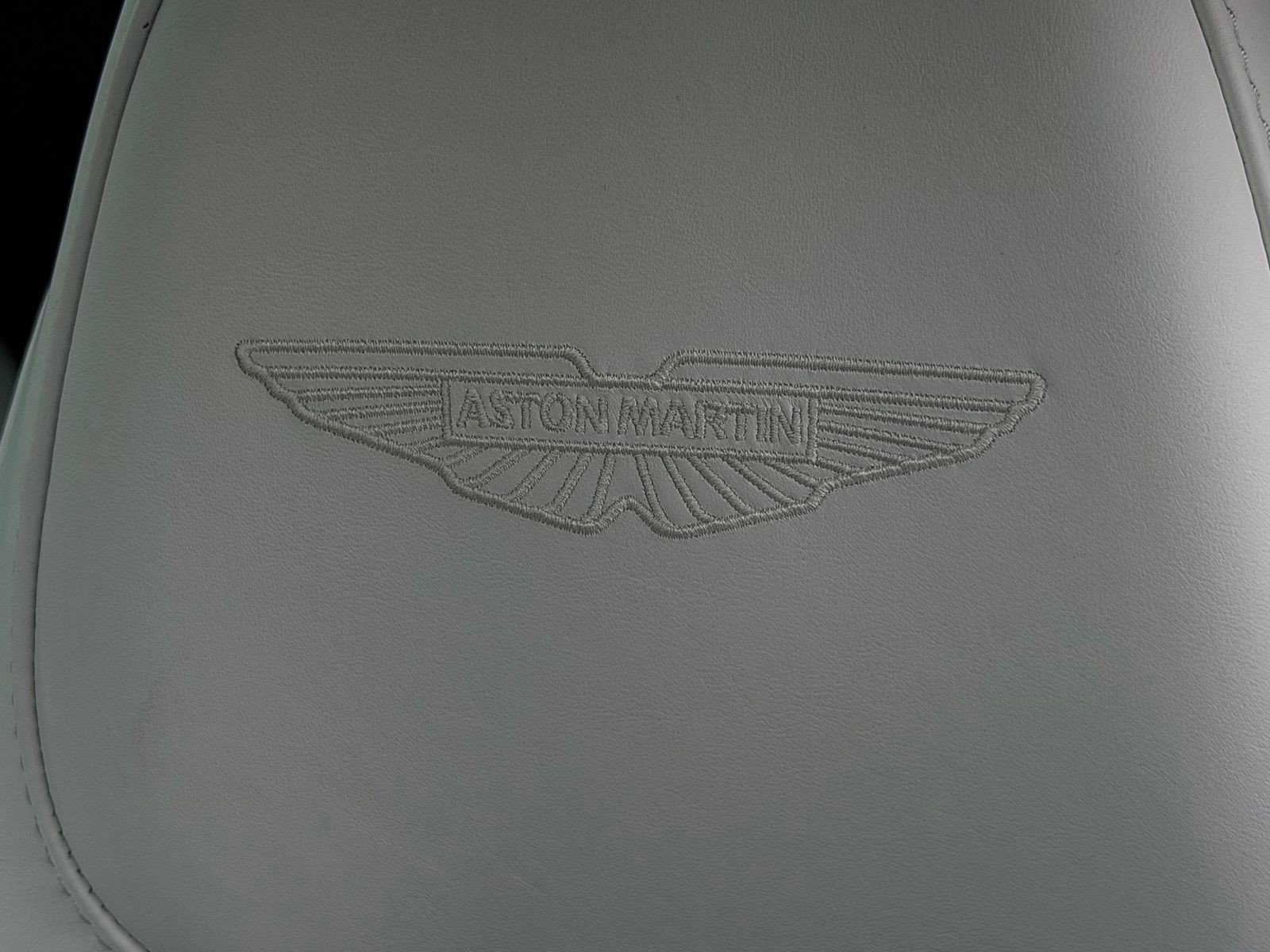 New 2026 Aston Martin DBX S AWD/4WD image 5