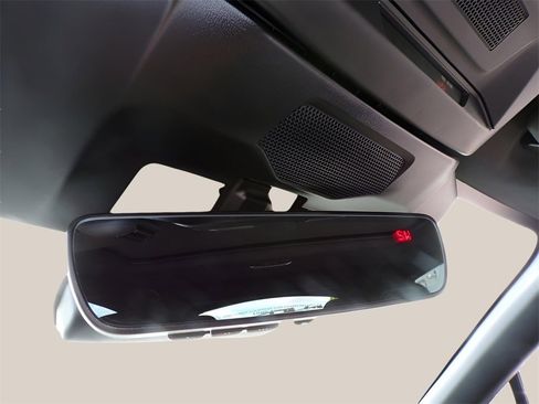 Certified 2025 Subaru Crosstrek 2.5i Wilderness image 21