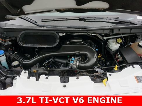 Used 2015 Ford Transit 350 XLT image 18