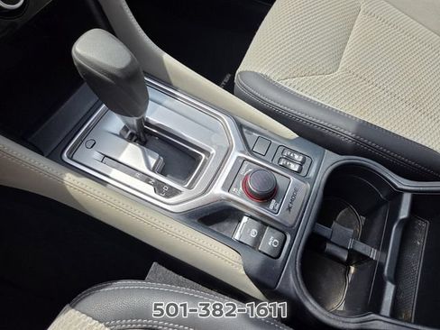 Used 2024 Subaru Forester Premium AWD/4WD image 29