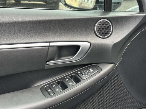 Certified 2024 Hyundai Sonata SEL w/ Convenience Package image 13