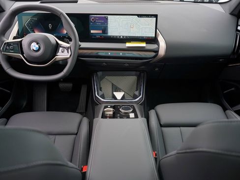 Used 2025 BMW X3 xDrive30i w/ Premium Package image 13