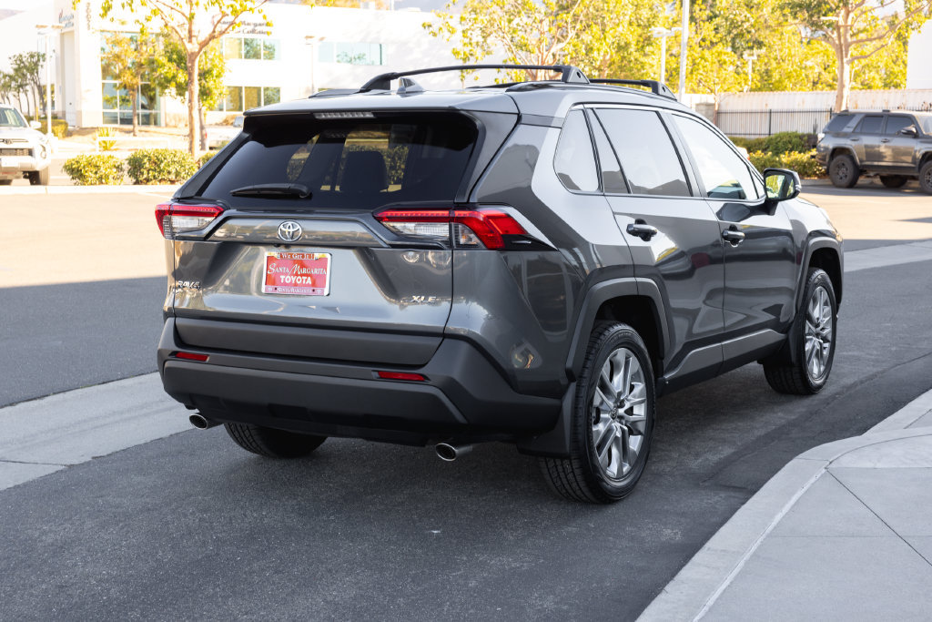 Certified 2023 Toyota RAV4 XLE Premium FWD image 5