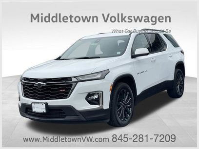 Used 2024 Chevrolet Traverse RS