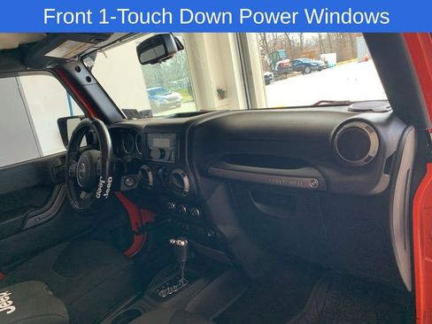 Used 2015 Jeep Wrangler Sport image 16