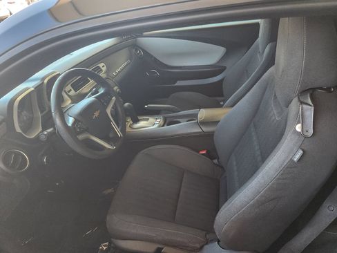 Used 2015 Chevrolet Camaro LS RWD image 9