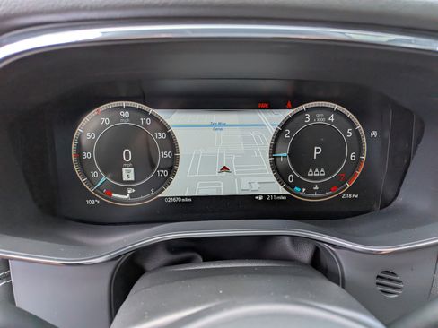 Used 2024 Jaguar F-PACE R-Dynamic S AWD/4WD image 29