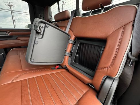 Used 2024 GMC Sierra 2500 Denali Ultimate w/ Max Trailering Package AWD/4WD image 35