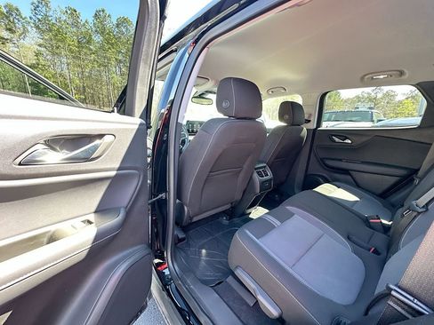 Used 2024 Chevrolet Blazer LT w/ Convenience Package FWD image 17