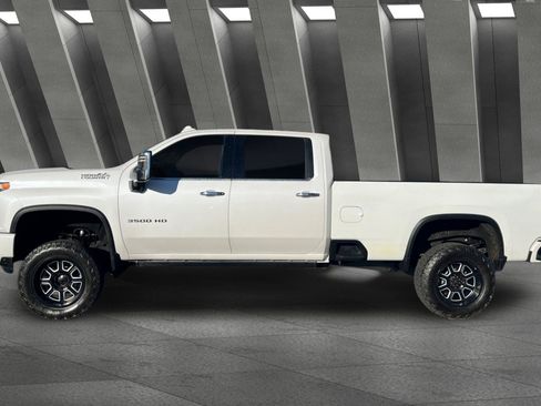 Used 2021 Chevrolet Silverado 3500 High Country w/ Z71 Off-Road Package image 7