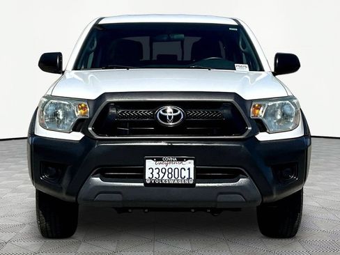 Used 2013 Toyota Tacoma 2WD Double Cab w/ Convenience Pkg image 2