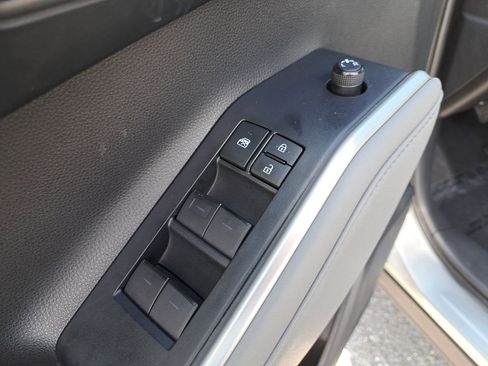 Certified 2020 Toyota Highlander XLE image 16