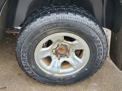 Used 2012 RAM 1500 Express w/ ST Popular Equipment Group image 9