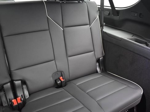 Certified 2026 Cadillac Escalade ESV Sport w/ Touring Package image 28