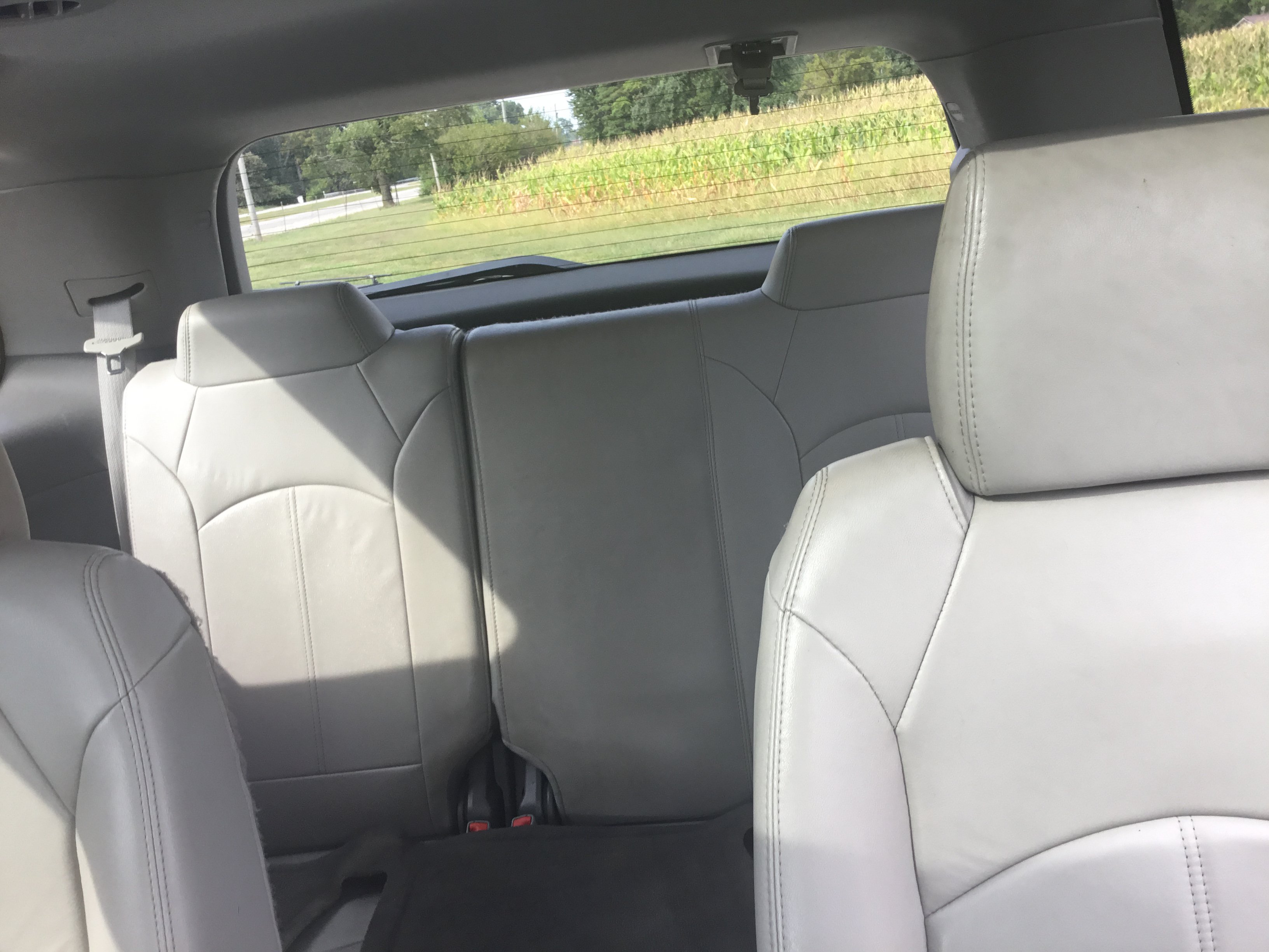 Used 2016 GMC Acadia SLT w/ Open Road Package FWD image 11