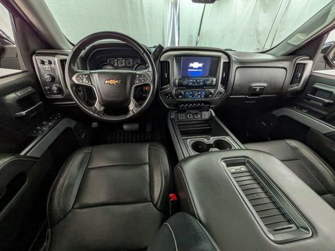 Used 2018 Chevrolet Silverado 1500 LTZ Z71 w/ LTZ Plus Package AWD/4WD image 12