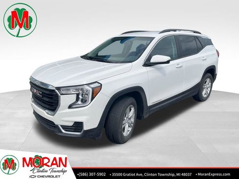 Certified 2023 GMC Terrain SLE w/ Driver Convenience Package image 1