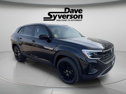 New 2026 Volkswagen Atlas Cross Sport SE