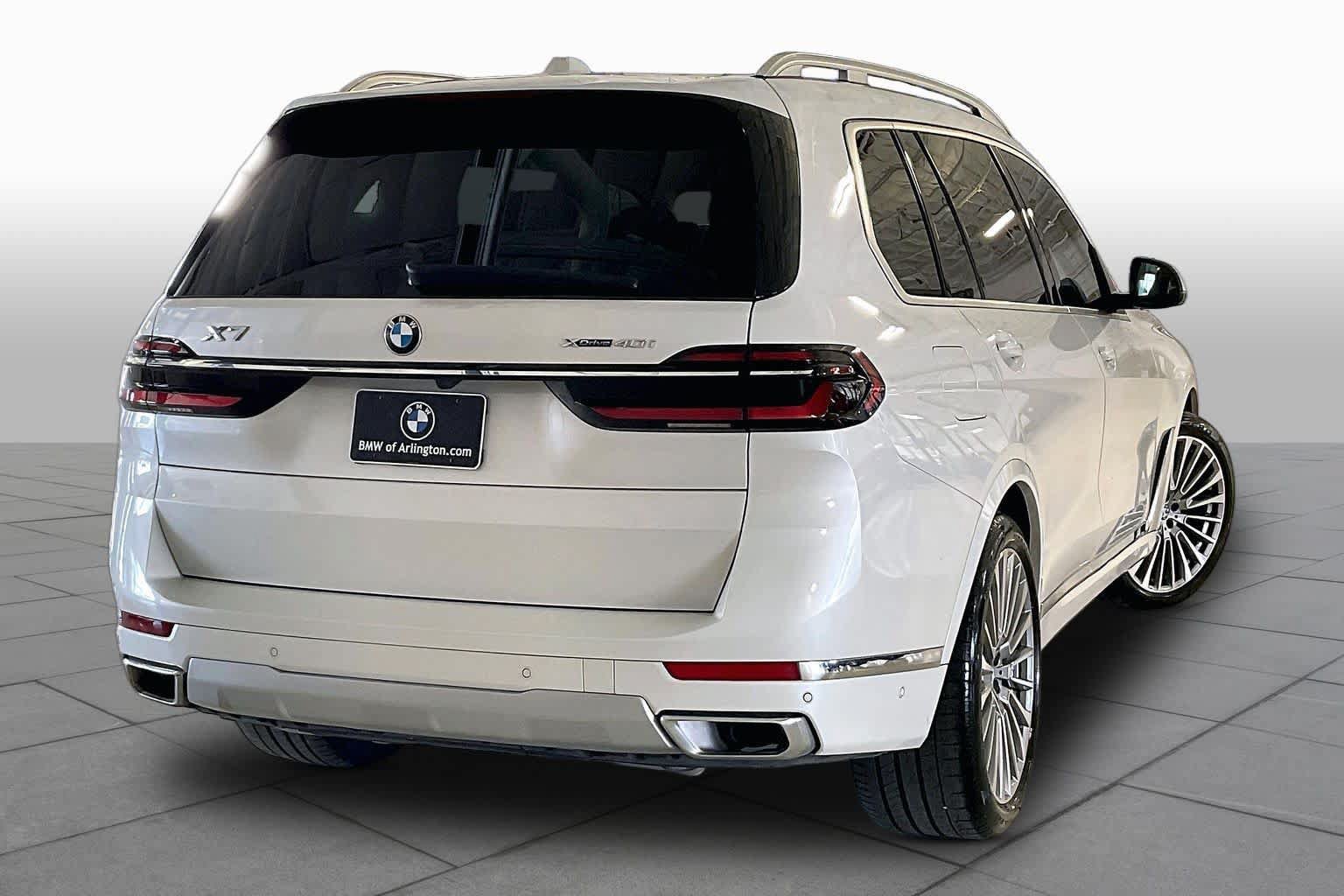 Used 2026 BMW X7 xDrive40i AWD/4WD image 12