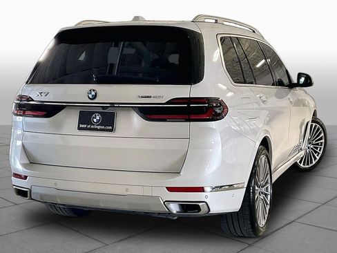 Used 2026 BMW X7 xDrive40i AWD/4WD image 12