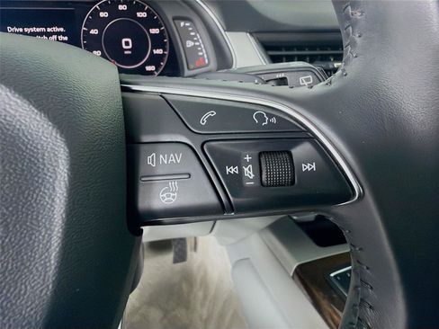Used 2018 Audi Q7 2.0T Premium Plus w/ Premium Plus Package AWD/4WD image 13