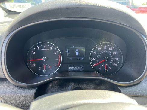 Used 2019 Kia Sportage LX FWD image 21