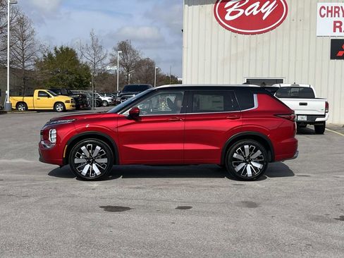 New 2026 Mitsubishi Outlander SEL AWD/4WD image 2