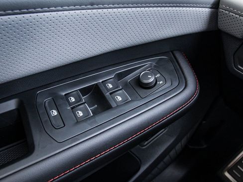 New 2026 Volkswagen Atlas Peak Edition AWD/4WD image 13