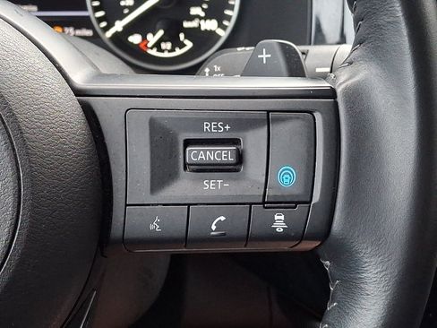 Certified 2024 Nissan Pathfinder SV w/ Black Appearance Package AWD/4WD image 21