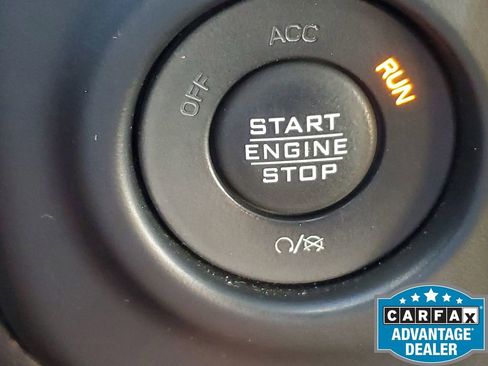 Used 2021 Jeep Gladiator Sport image 38