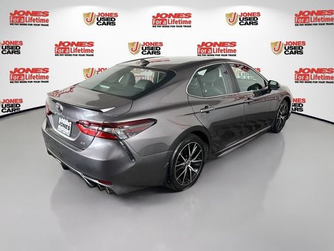 Certified 2024 Toyota Camry SE w/ Cold Weather Package FWD image 18