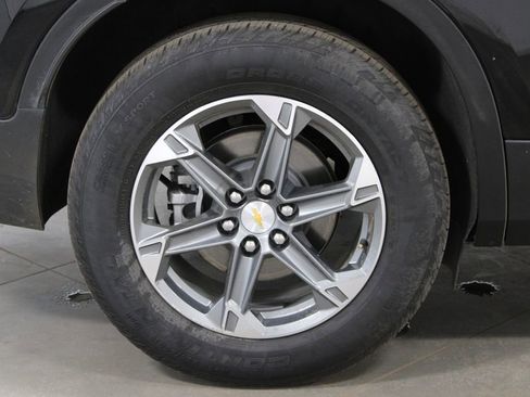 Used 2025 Chevrolet Blazer LT image 12