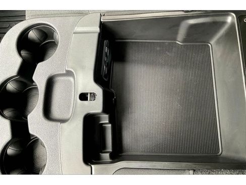 Used 2024 RAM 1500 Tradesman w/ Tradesman SXT Package image 33