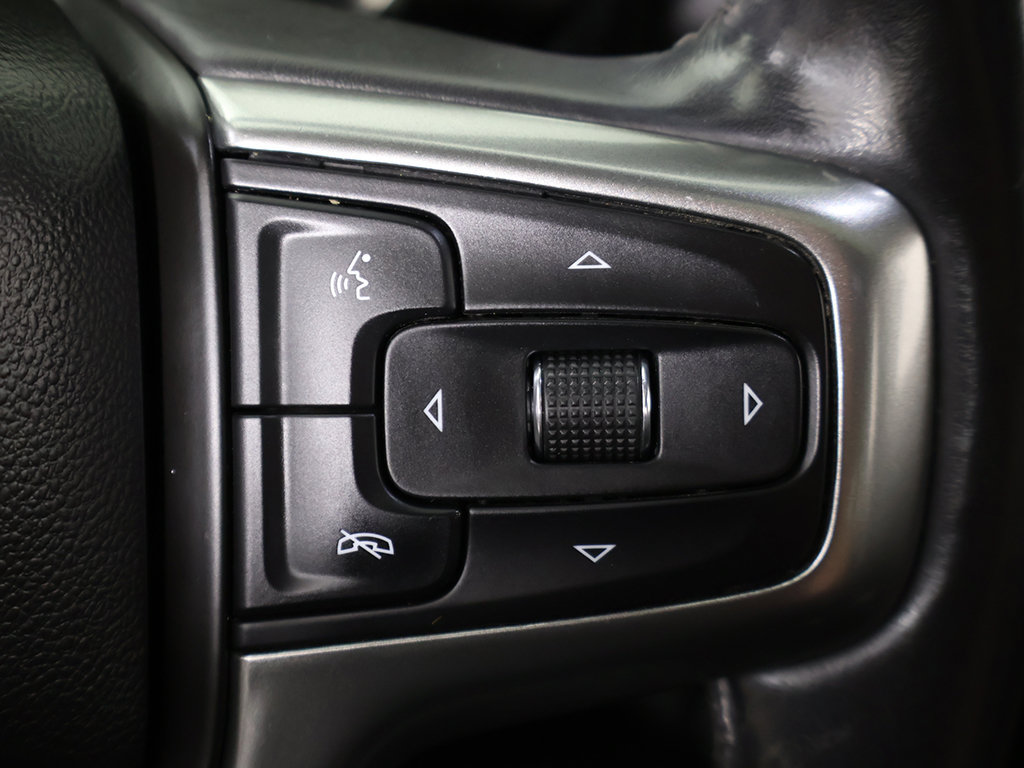 Used 2019 Chevrolet Silverado 1500 RST AWD/4WD image 43