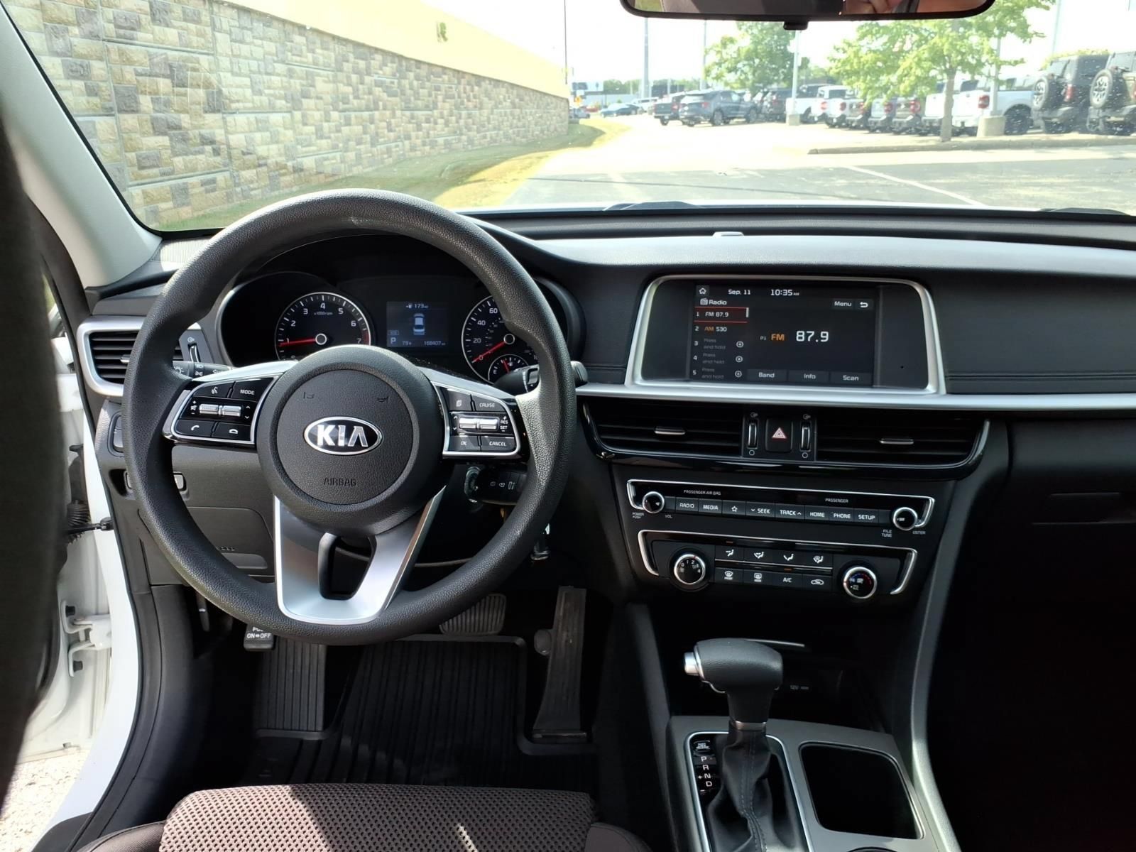 Used 2020 Kia Optima LX FWD image 30