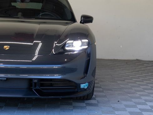 Used 2020 Porsche Taycan Turbo S image 5