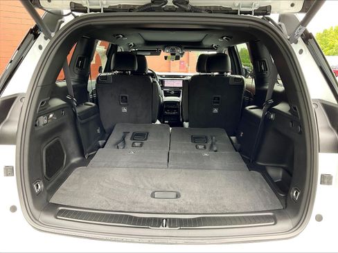 New 2026 Jeep Grand Cherokee L Limited AWD/4WD image 22