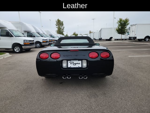 Used 2001 Chevrolet Corvette Convertible w/ Preferred Equipment Group2 RWD image 8