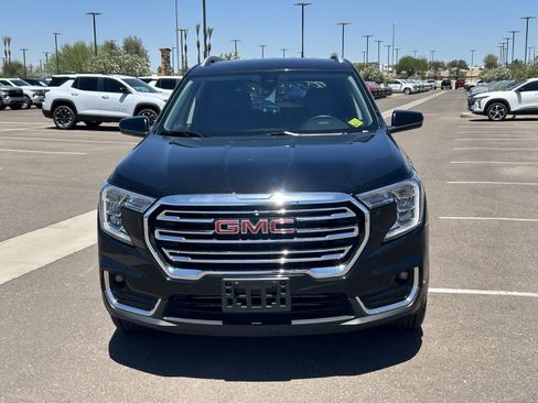 Certified 2024 GMC Terrain SLT AWD/4WD image 8