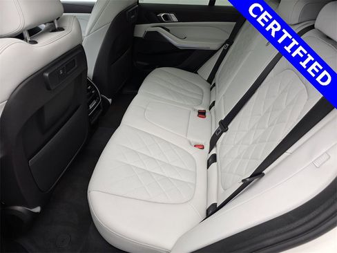 Used 2023 BMW X5 xDrive45e w/ M Sport Package image 14