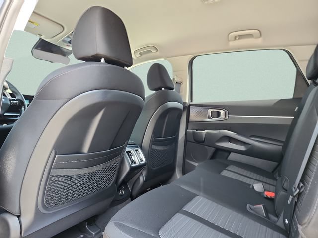 New 2026 Kia Sorento LX FWD image 16