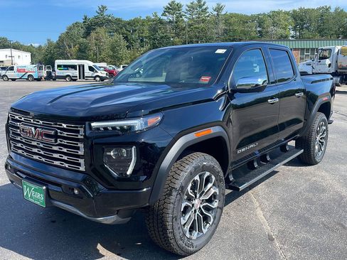 New 2026 GMC Canyon Denali AWD/4WD image 1