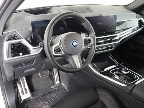 Used 2024 BMW X5 xDrive50e w/ Executive Package AWD/4WD image 13